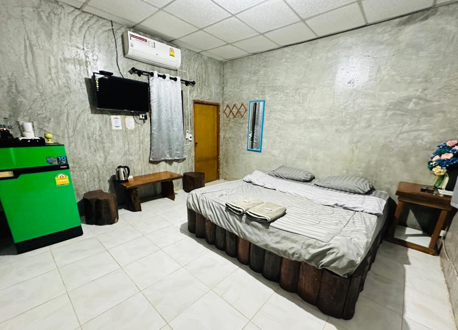 บ้านภทรพรรณ ขุนยวม แม่ฮ่องสอน Ban Pataraphan Khunyuam Maehongson Thailand Ban Khun Yuam Dış mekan fotoğraf